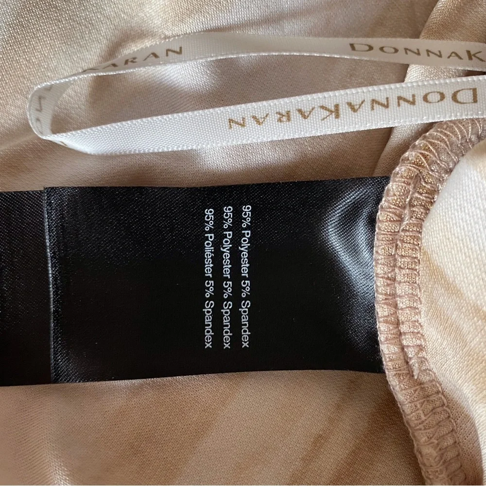 Donna Karan V-Neck Knit Top - Beautiful! NWT - Picture 12 of 15